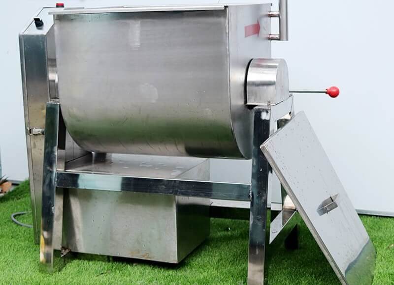 Top 5 loại máy trộn thịt công nghiệp và máy trộn thịt gia đình tốt nhất 2 Top 5 loại máy trộn thịt công nghiệp và máy trộn thịt gia đình tốt nhất 1